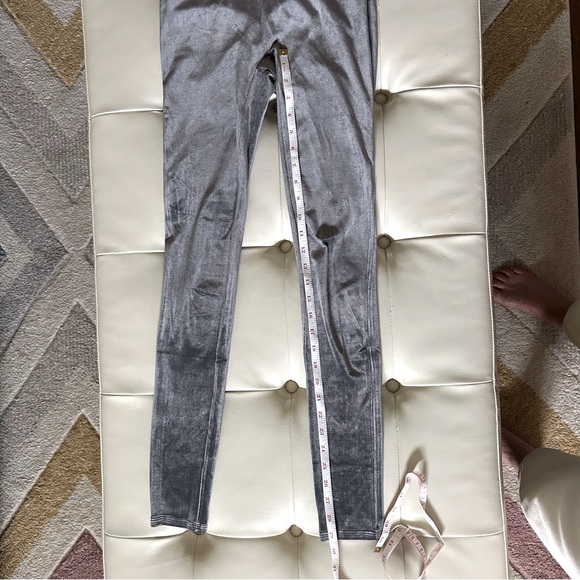 Spanx velvet leggings - Picture 6 of 7